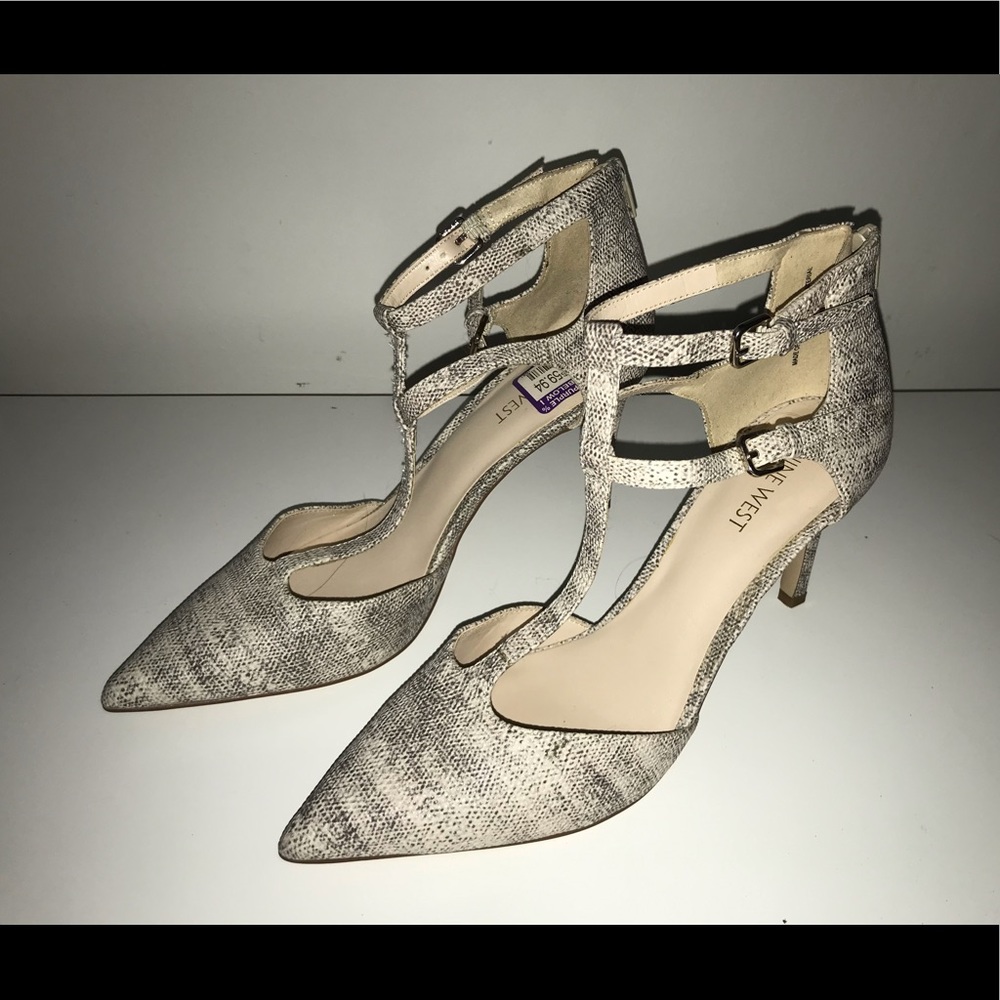 NWOT❗️Nine West Snake Print Heels